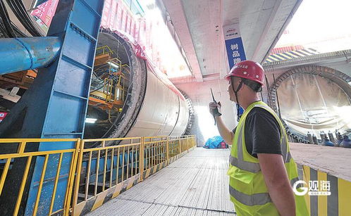 全國(guó)工程建設(shè)領(lǐng)域質(zhì)量月開(kāi)放體驗(yàn)日首站走進(jìn)青島地鐵建設(shè)工程施工