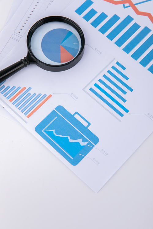 放大鏡報表辦公用品商務攝影圖 攝影